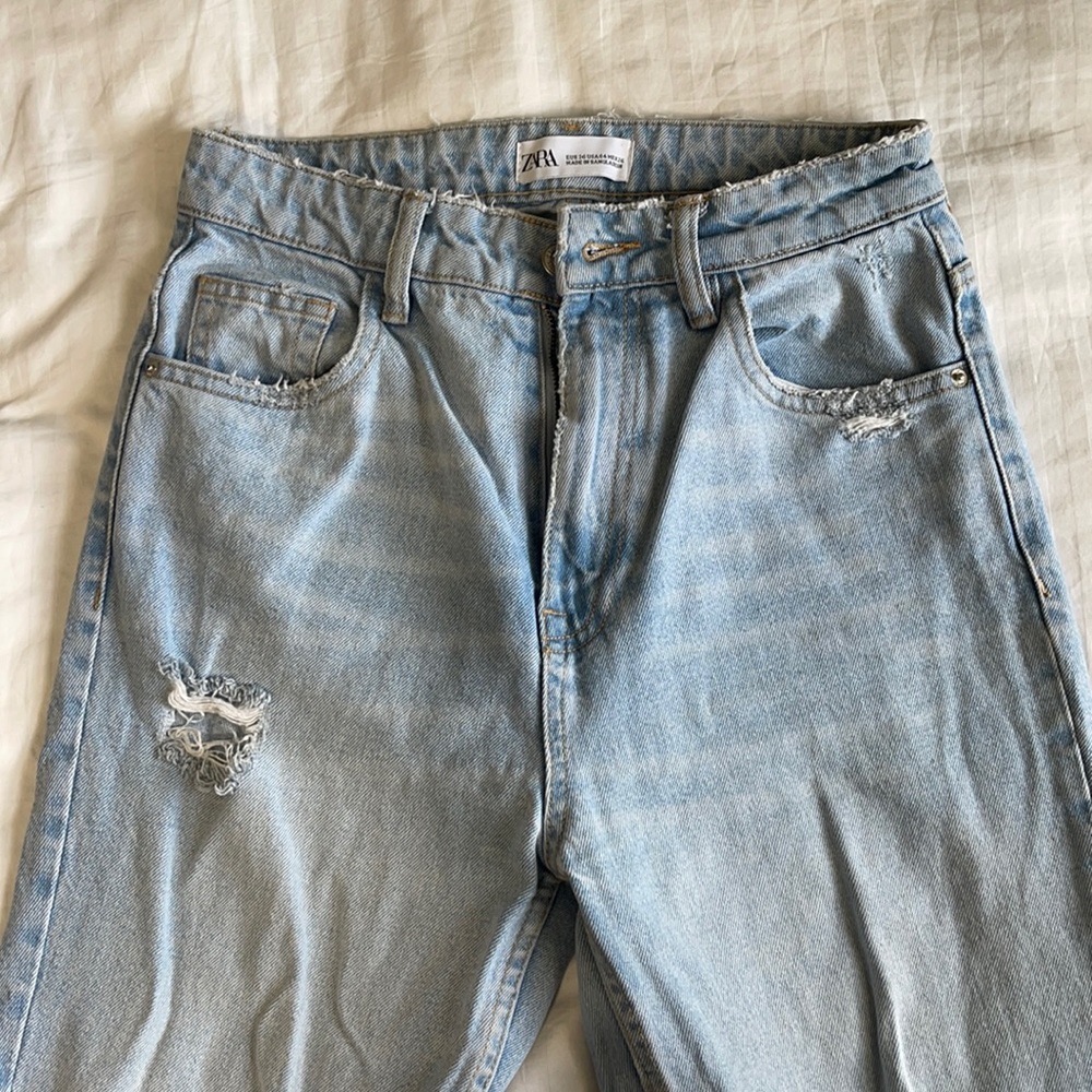 Zara light blue ripped mom jeans